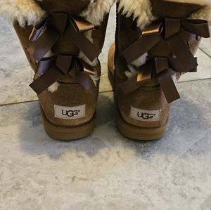 Ugg suede brown boots kids size 5